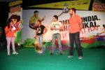 Shreyas Talpade, Tusshar Kapoor, Rohit Shetty promote Golmaal 3 in Inorbit Mall on 31st Oct 2010 (5).JPG